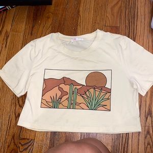 Graphic croptop